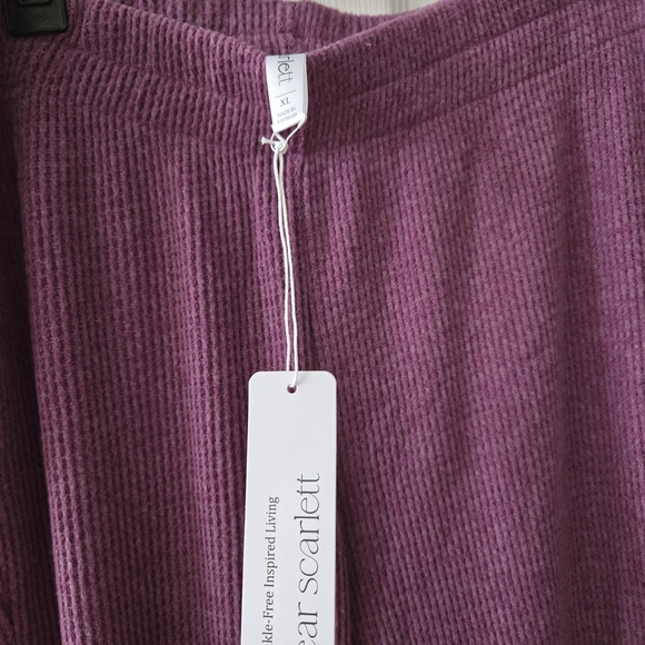 Women's Purple Pantsuit - Picture 10 of 12